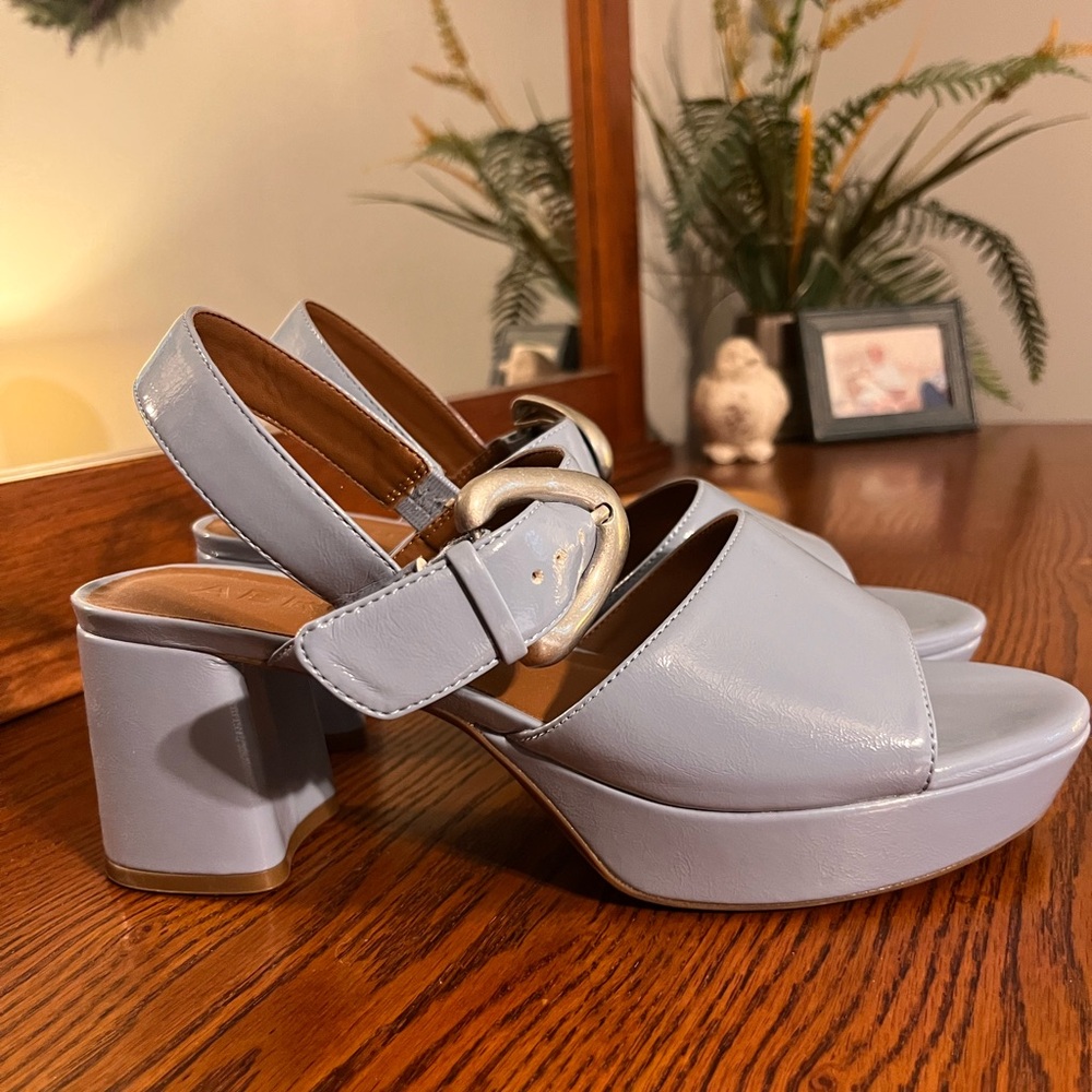 AEROSOLES Elegant Blue Women's Slingback Heels ⭐️Size 9.5